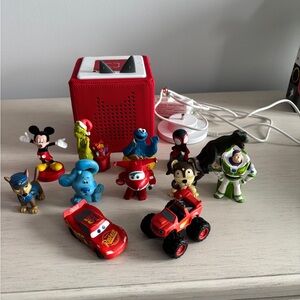 Original Toniebox with 12 characters